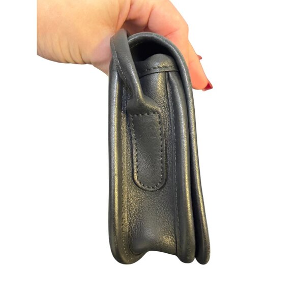 Classic Coach Mini Leather Crossbody Bag In Black With Gold Hardware - Picture 3 of 9